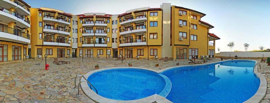 Eggo Apartment - Oasis Beach Apartments Kamchia Bliznatsi Ngoại thất bức ảnh